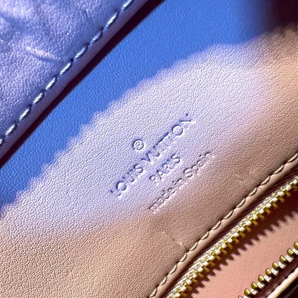 Louis Vuitton Authentic Vernis Houston Tote 1999Limited Edition Yellow &Pink COA - Picture 12 of 15